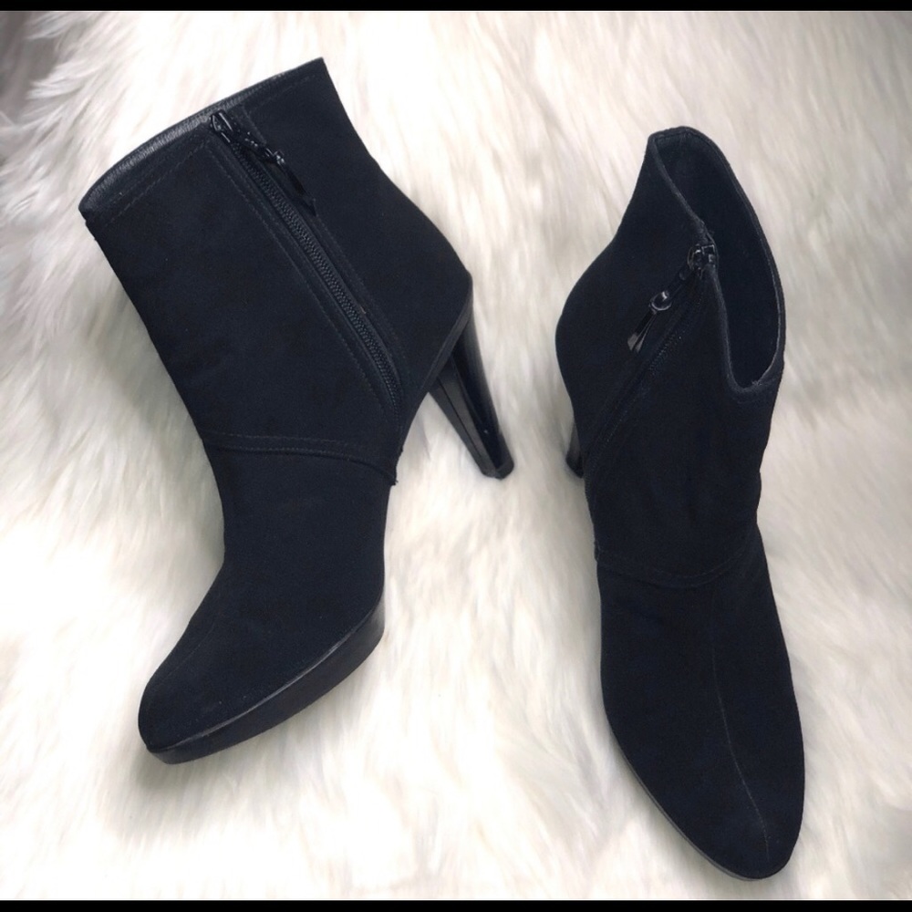 Stuart Weitzman Gore-Tex Booties - image 2